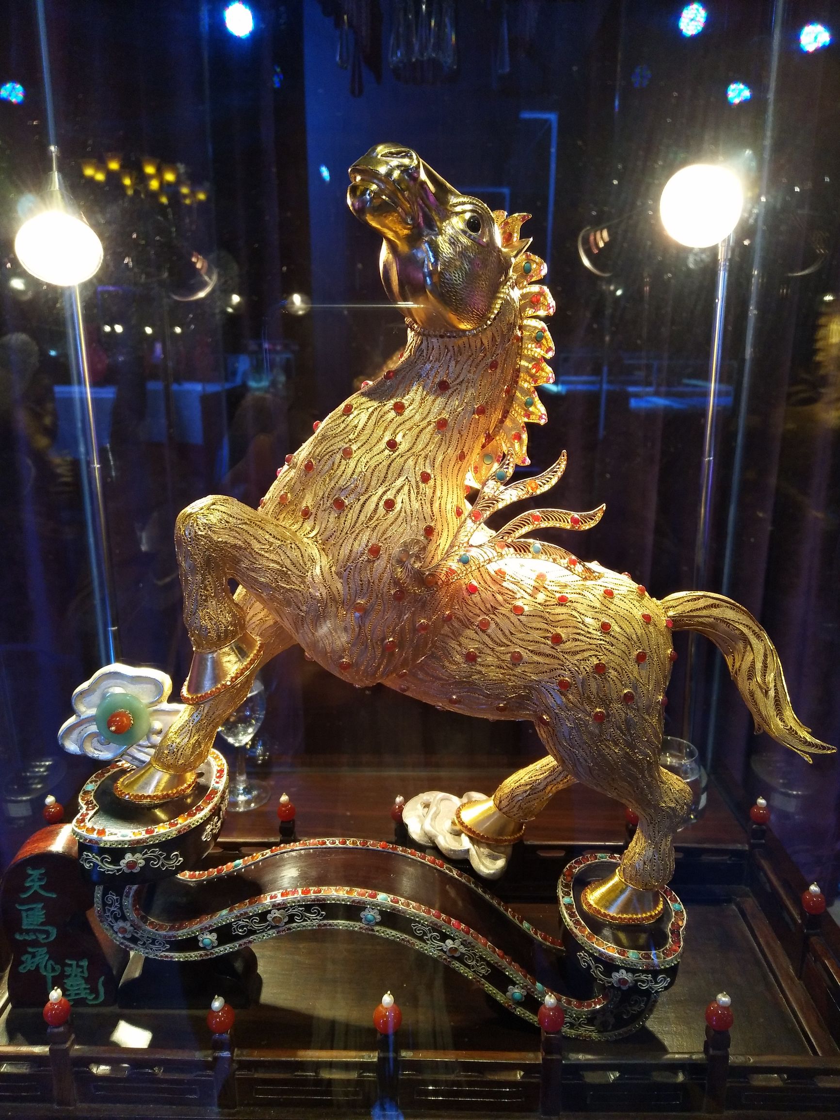 精美絕倫的工藝美術(shù)品